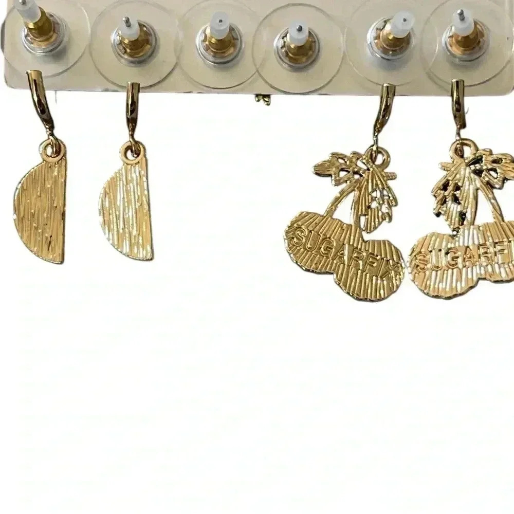 Sugarfix By Baublebar NWOT Three Piece Set Earrings Two Pairs - Picture 7 of 9